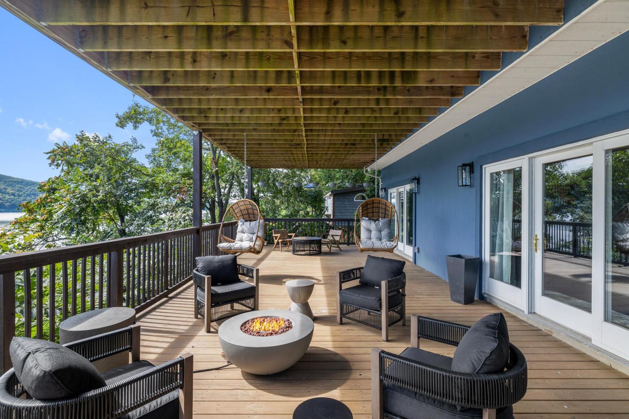 Lakeview House - Hot Tub - Firepit - Stunning Views - Spacious Deck - Cozy Living Room - Bar Greenwood Lake Ngoại thất bức ảnh